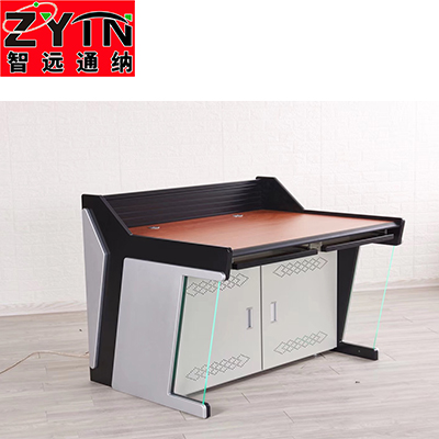 TN-004 平面是鋼木結(jié)構(gòu)操作臺